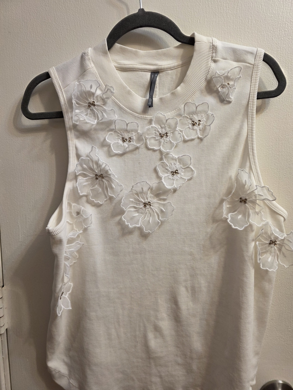 Anthropologie Ivory Floral Appliqué Sleeveless Tank